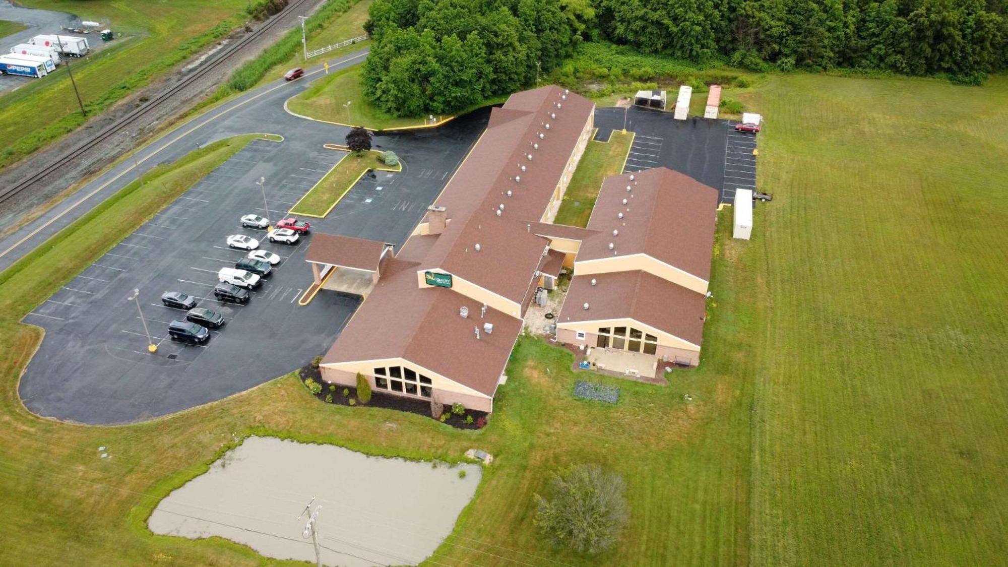 Quality Inn & Suites Harrington - Milford Esterno foto