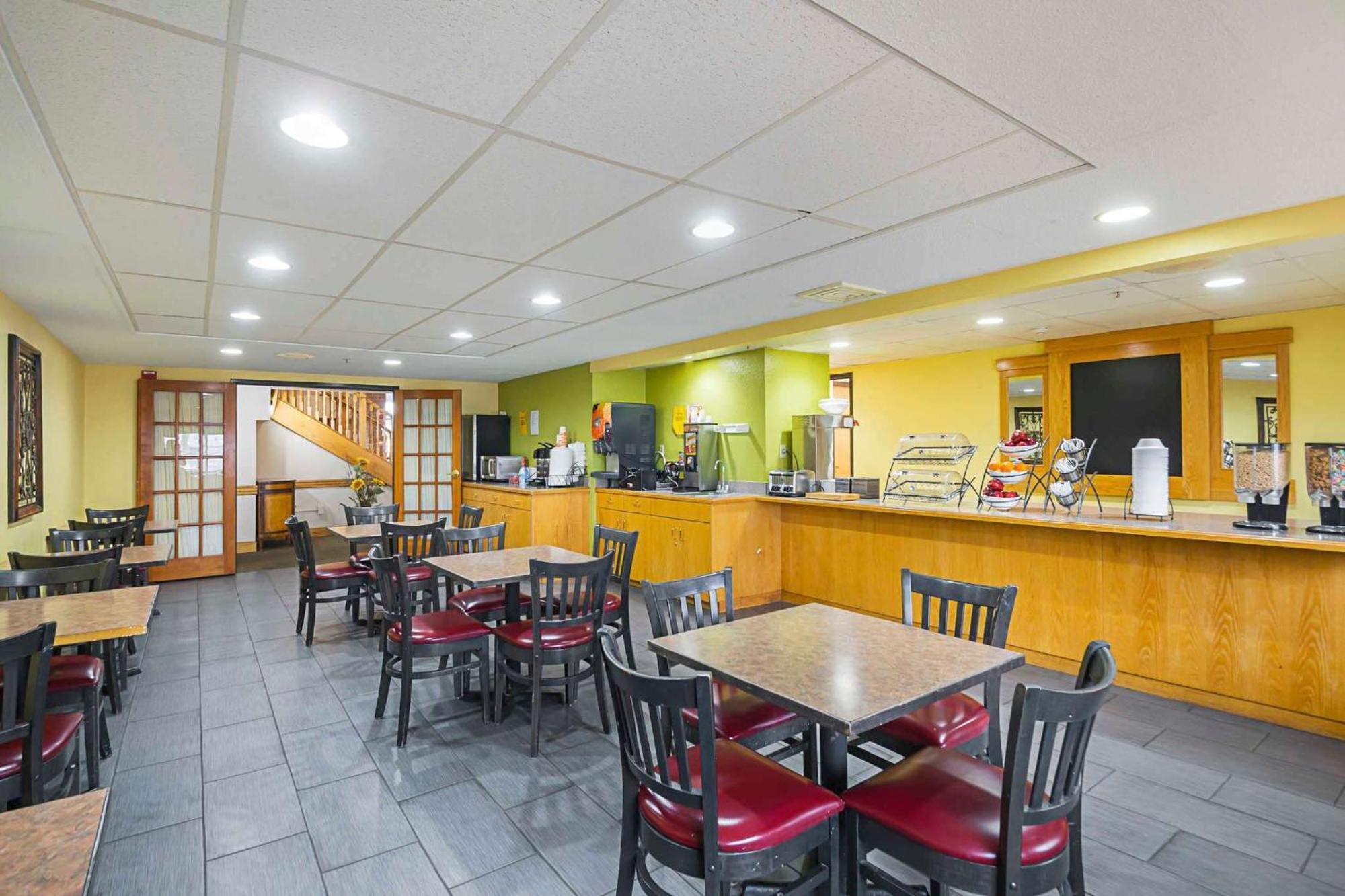 Quality Inn & Suites Harrington - Milford Esterno foto